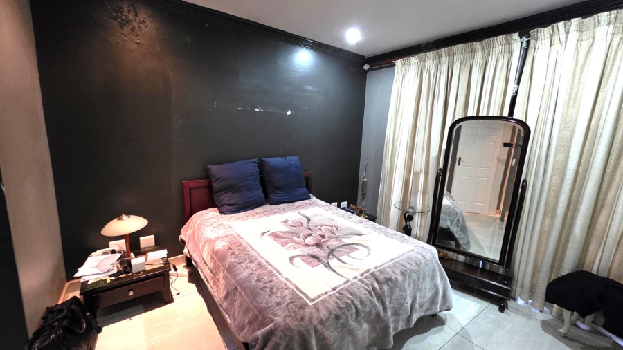 3 Bedroom Property for Sale in Meerhof North West